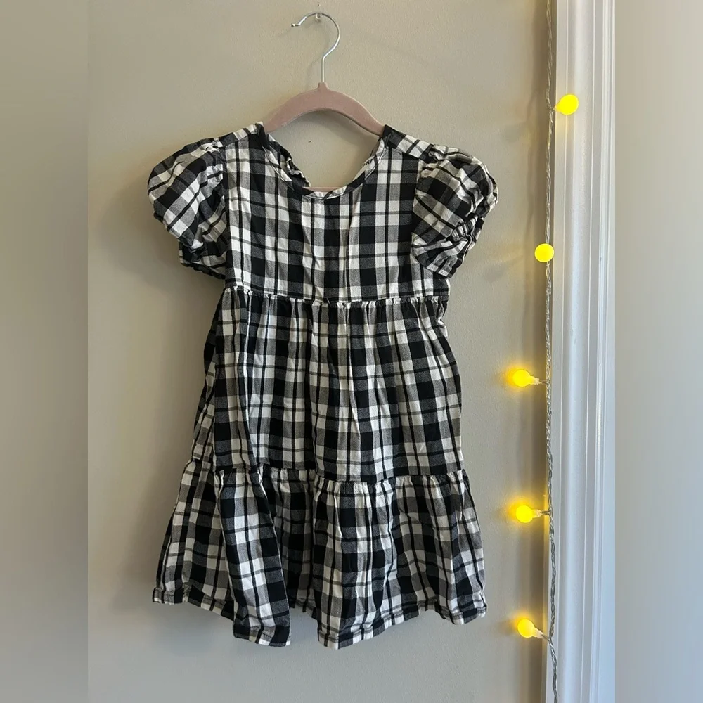Black and White old navy Plaid Kids Dress 4t